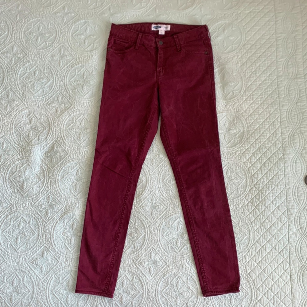 Maroon skinny jeans